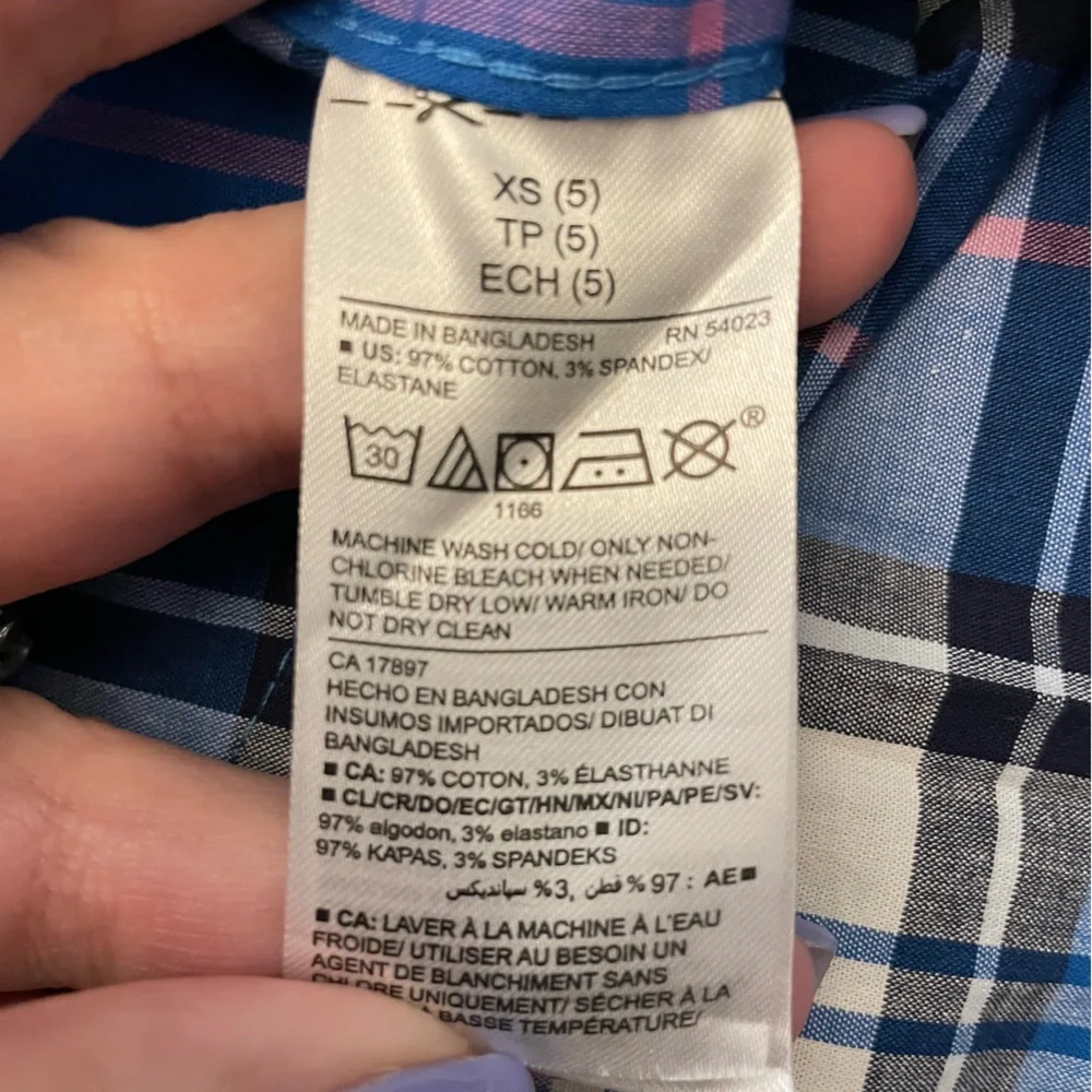Old Navy Boys Long Sleeve Button Down Blue Plaid Shirt